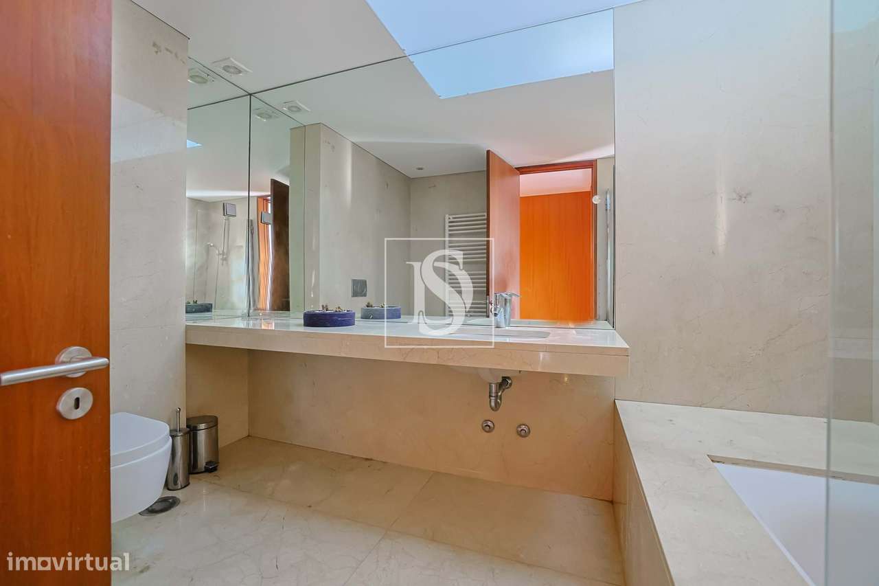 Moradia T3 individual com jardim e garagem na Póvoa de Varzim-22