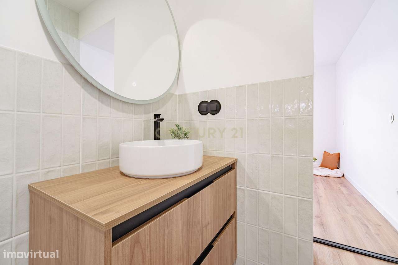 Apartamento T2 Fogueteiro com Logradouro-22