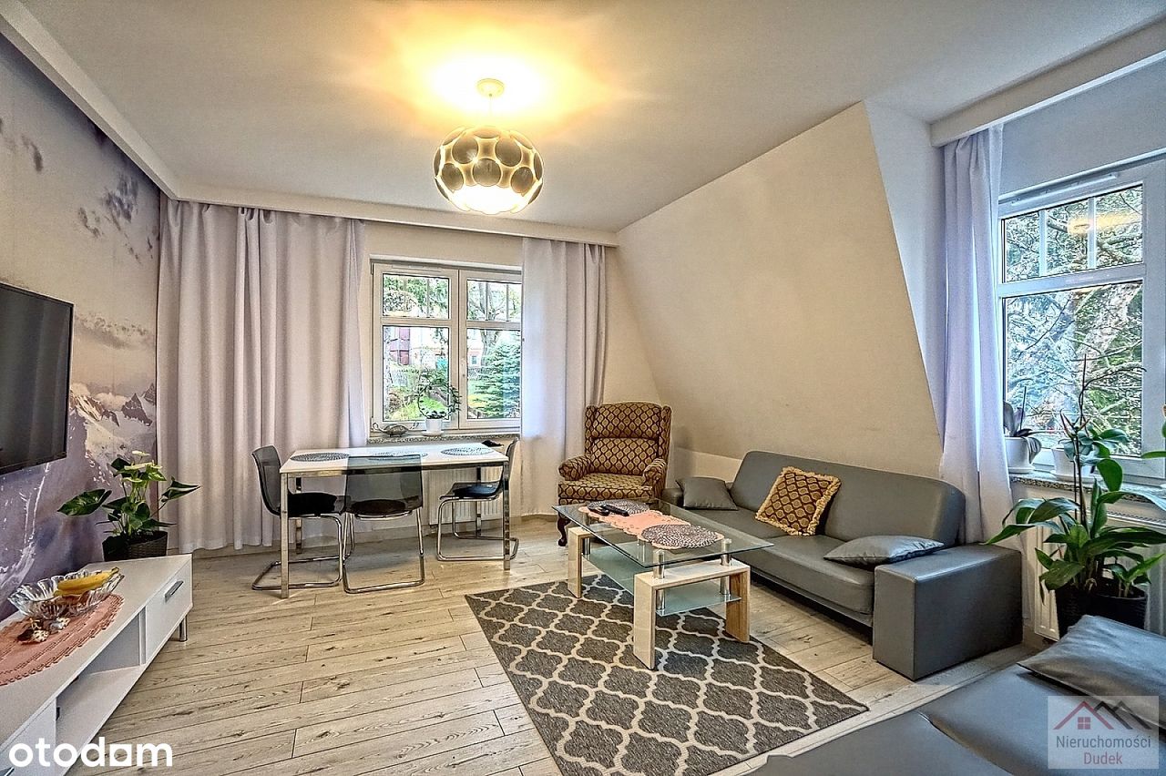 Dwupoziomowy, wyposażony apartament w Karpaczu