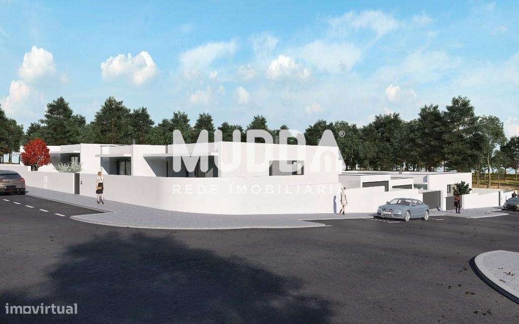 Moradia T3 térrea isolada em Travanca - Santa Maria da Feira-9