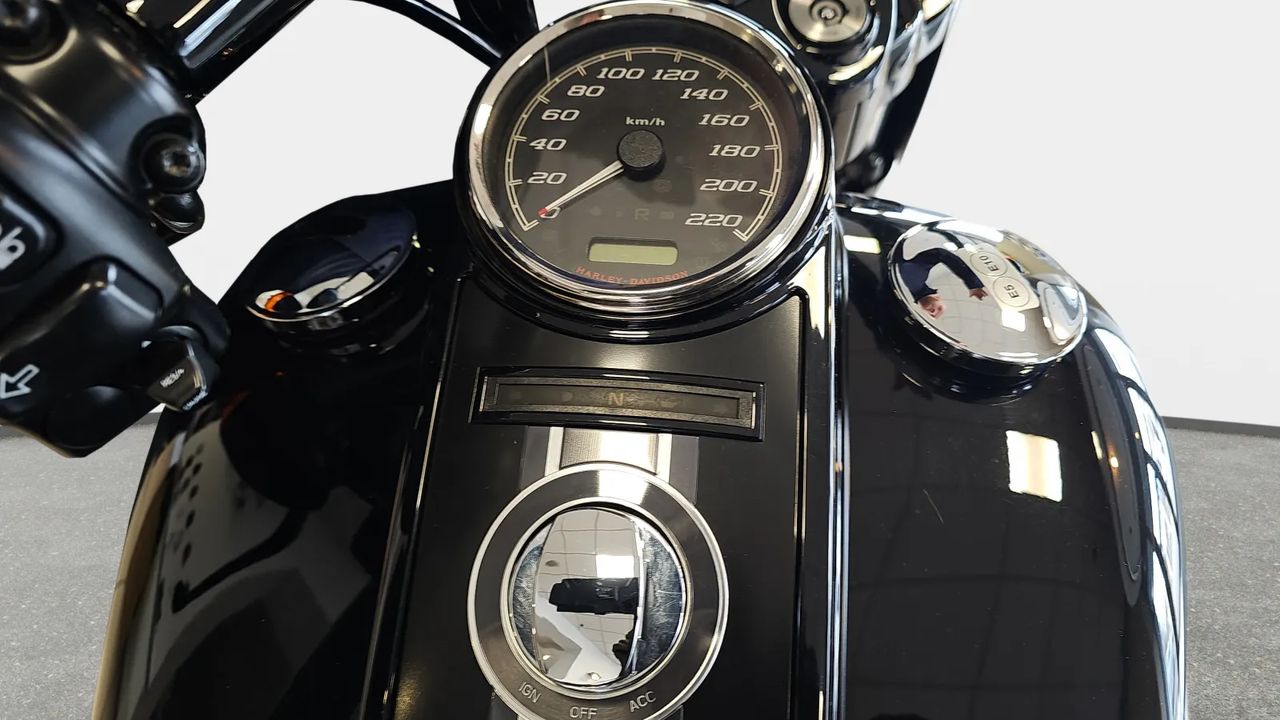 harley-davidson road-king