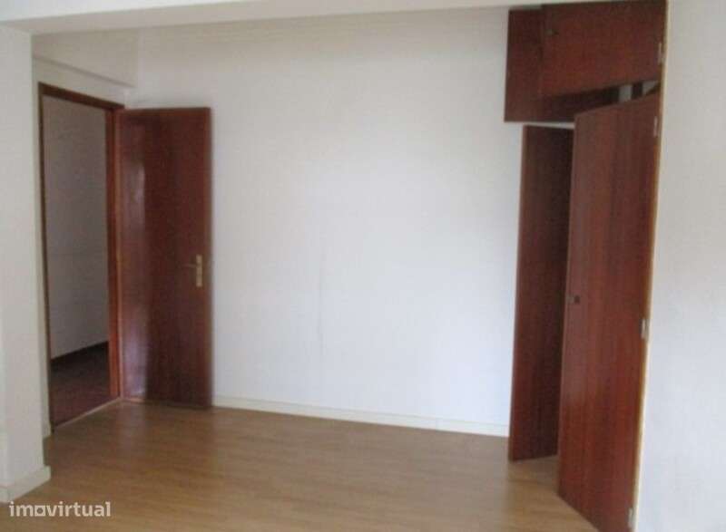 Apartamento T2 Rio de Mouro - Grande imagem: 4/6