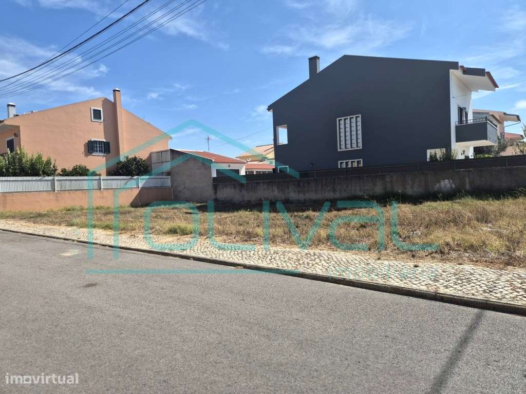 Terreno de gaveto no Porto Alto - Grande imagem: 3/4