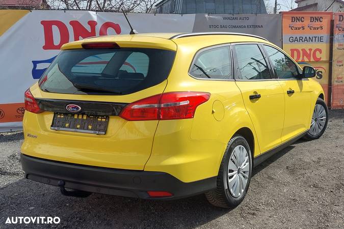 Ford Focus 1.5 TDCi DPF Start-Stopp-System Business - 13