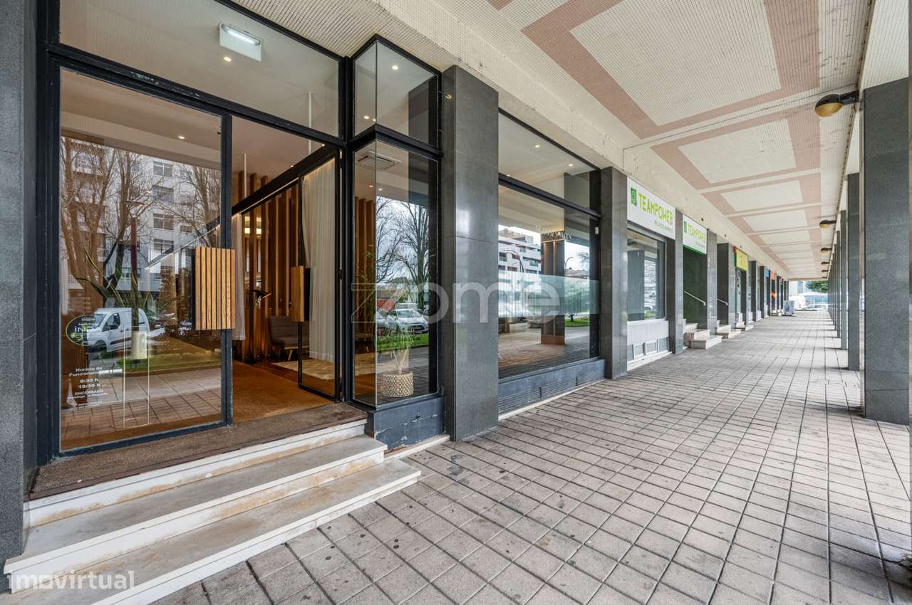 Trespasse de Salão de Cabeleireiro – Oportunidade de Investimento - Grande imagem: 4/29