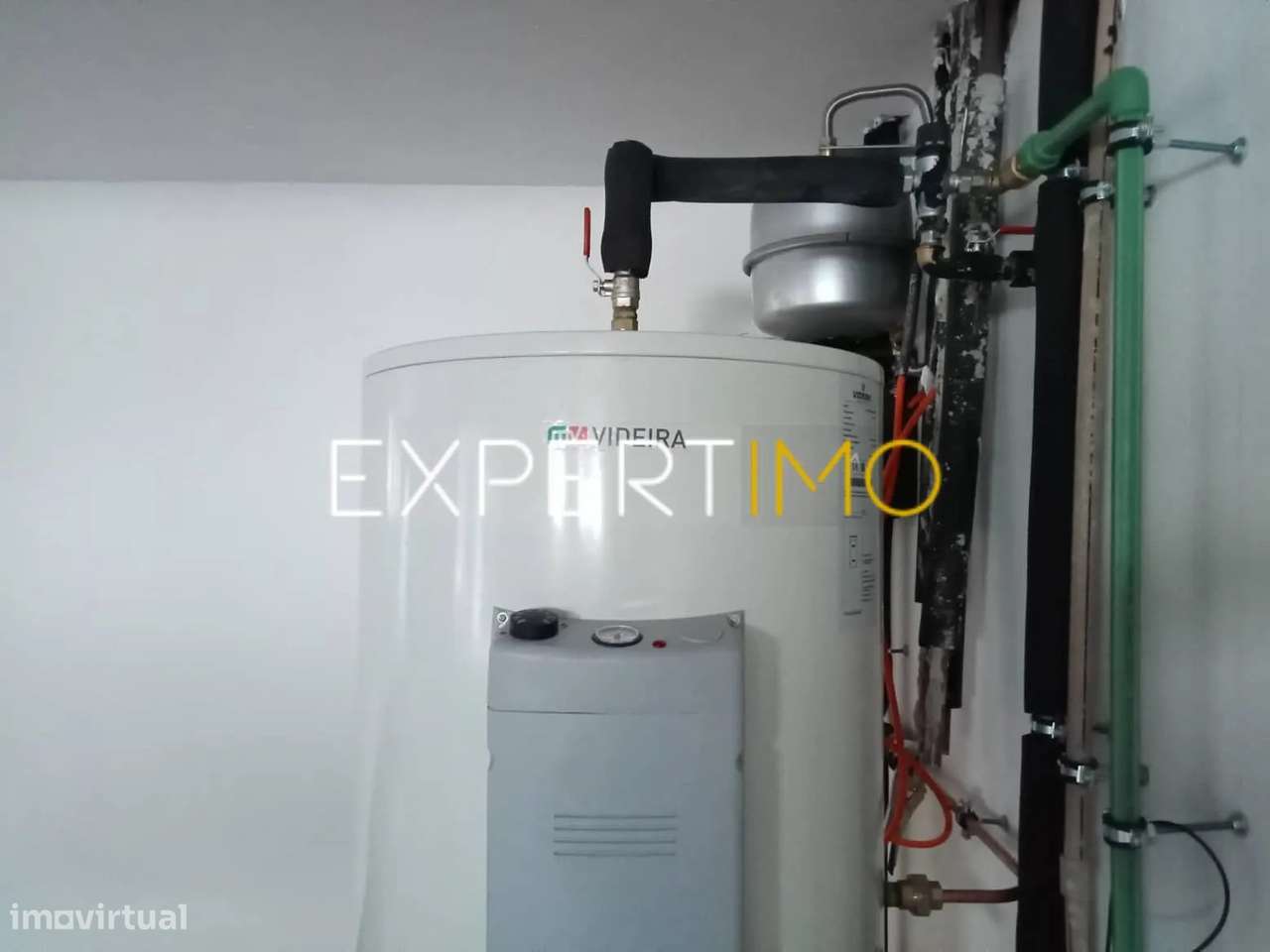Moradia T2 São Bento, Porto de Mós, Leiria com design moderno-27