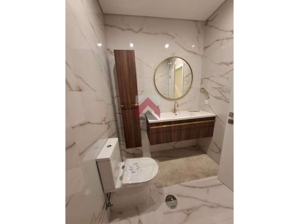 Moradia T3+1 Moderna luxuosa em Cacia-43