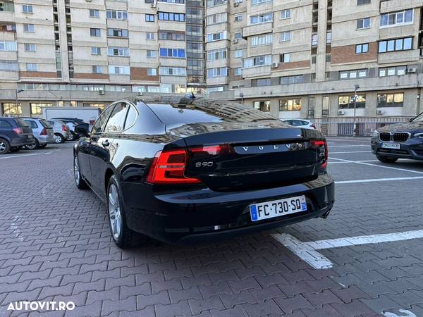 Volvo S90 - 11