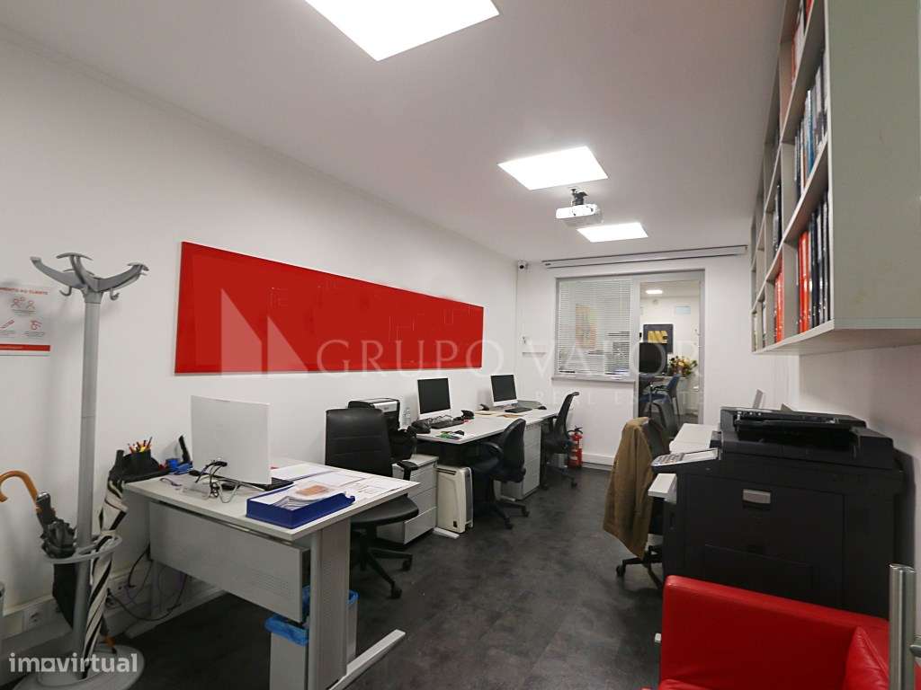 Loja com Arrecadação, Portela de Sintra - Grande imagem: 4/17