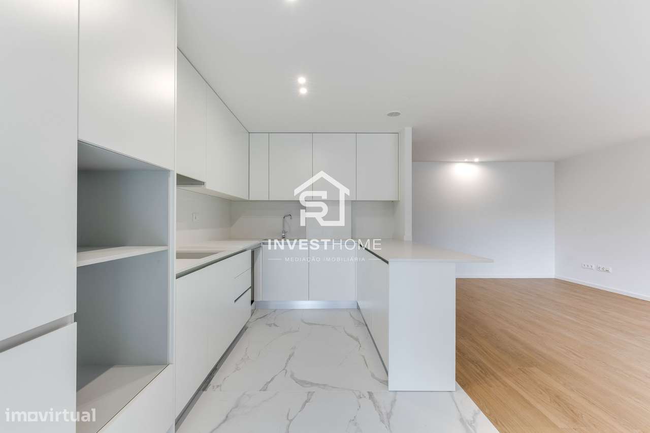 Apartamento T3 | Novo 2025 | Pronto a Escriturar | Varanda | Box-8