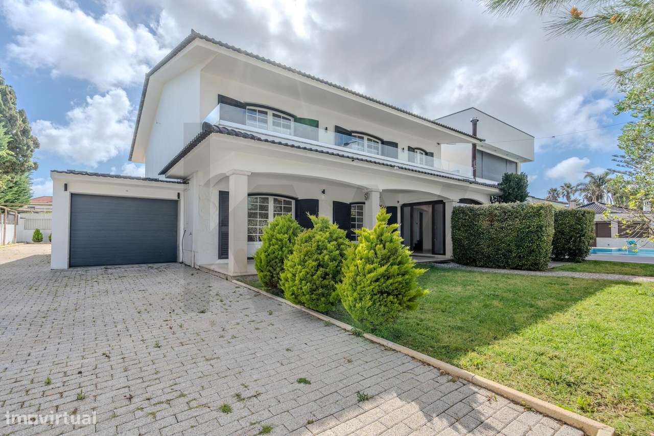 Moradia T6 com Escritório e Piscina em Birre, Cascais - Grande imagem: 2/50