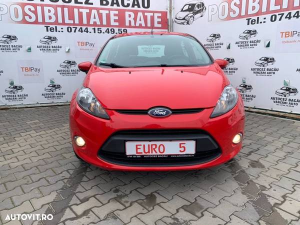 Ford Fiesta - 2