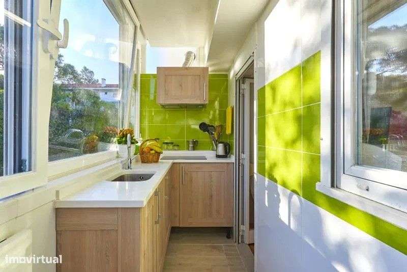 Estúdio luminoso, mob/equipado junto C Comercial,metro Olivais - Grande imagem: 5/20