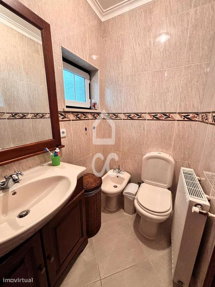 COIMBRÃO-------Venda global de Moradia individual T3 inserida em terre-38