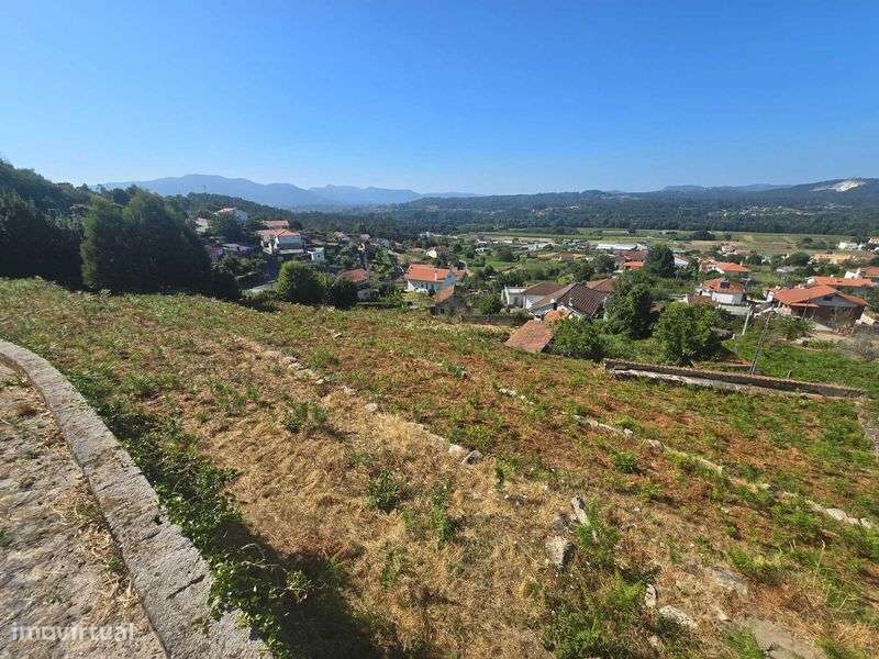 Terreno para Construção com Vista sobre o Rio Minho – Valença - Grande imagem: 4/9