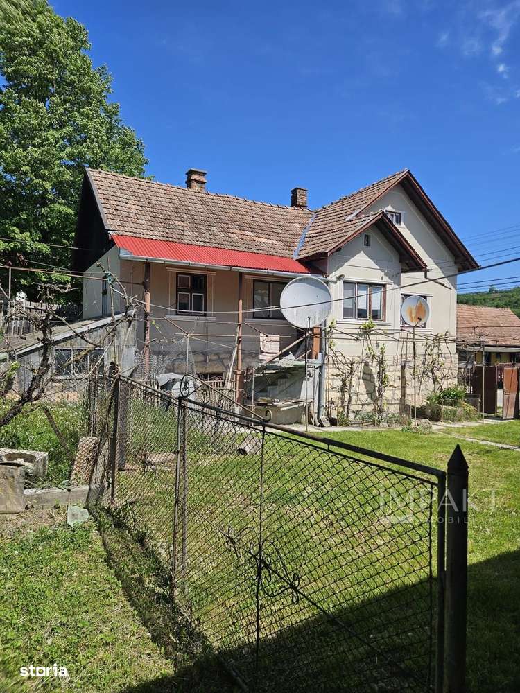 Casa de vânzare, în Petrindu, jud. Sălaj! - Imagine principală: 3/9