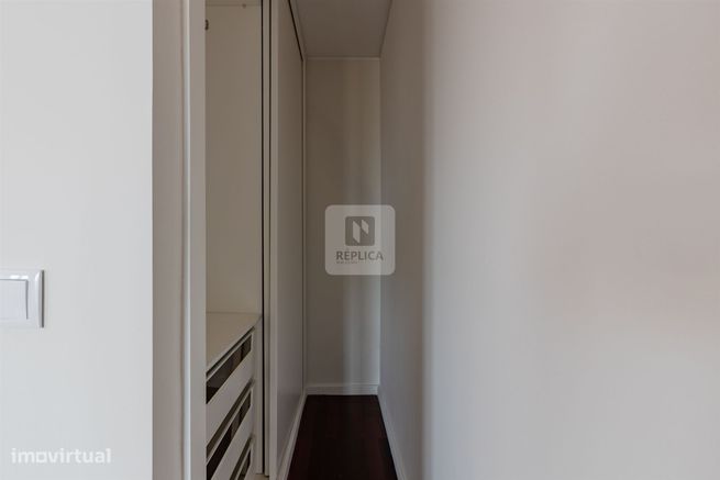 Apartamento T4 com Varanda de 31m2 e vista mar em Matosinhos-29