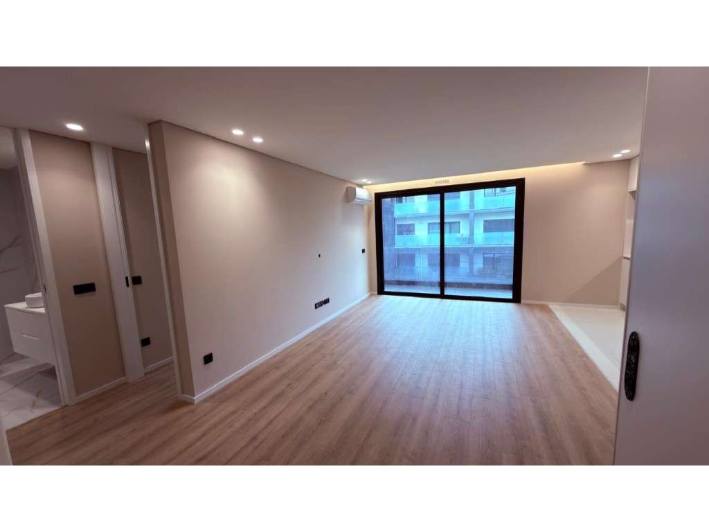 Apartamento T1 novo no Empreendimento Cagide-8