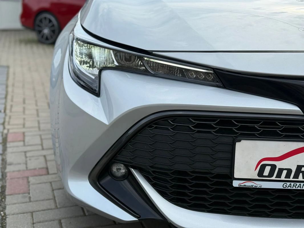 Toyota Corolla - 28