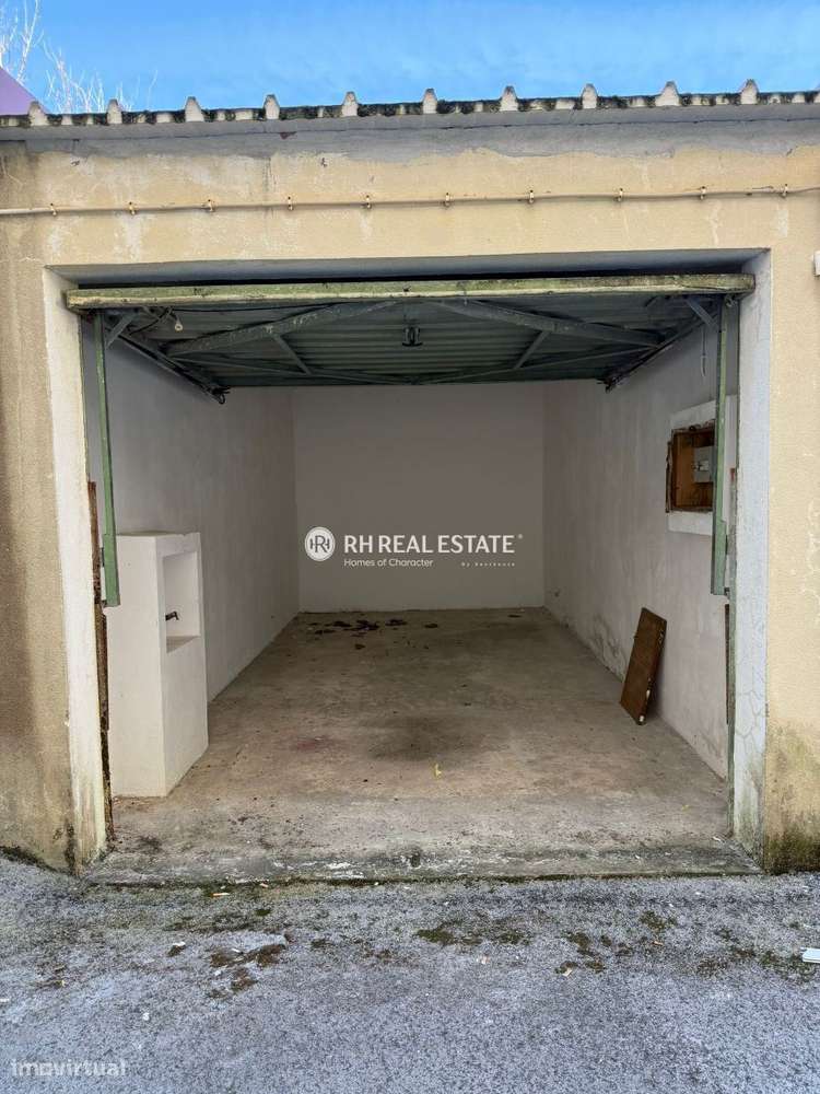Garagem, para venda, Figueira da Foz - Tavarede-0