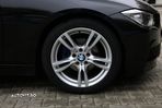 BMW Seria 3 320d Sport Line - 34