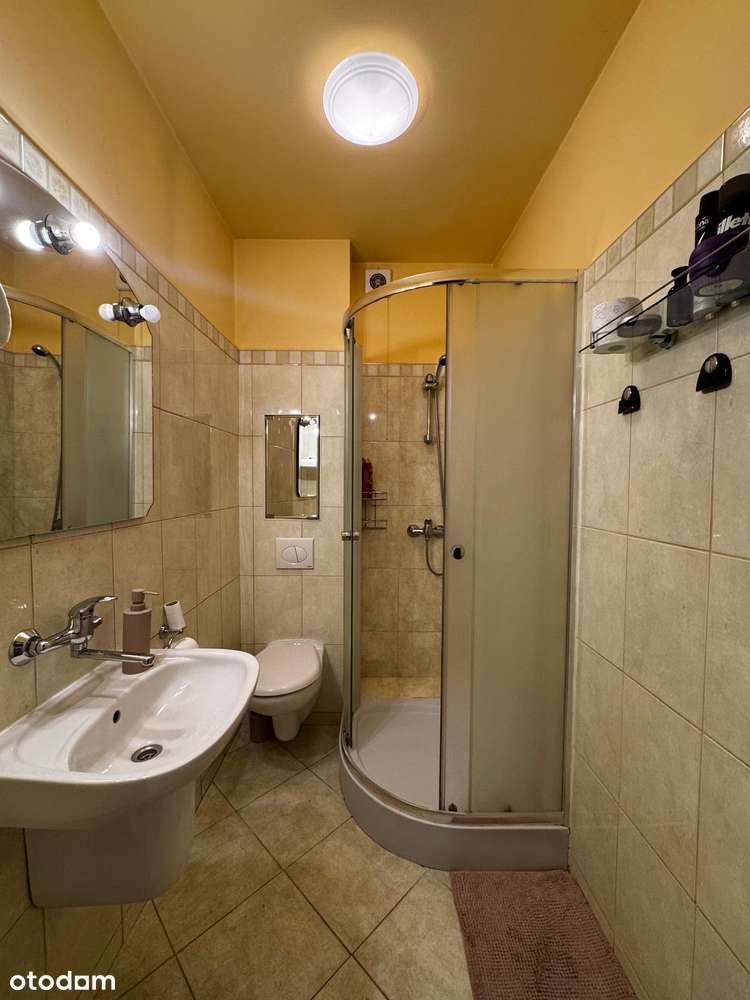 Na sprzedaż funkcjonalny dom w dobrej lokalizacji!!-14