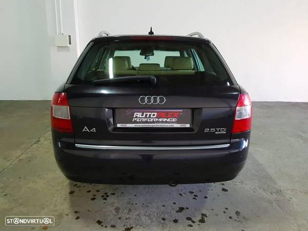 Audi A4 2.5 TDI Avant 180 CV Quattro Peças - 5