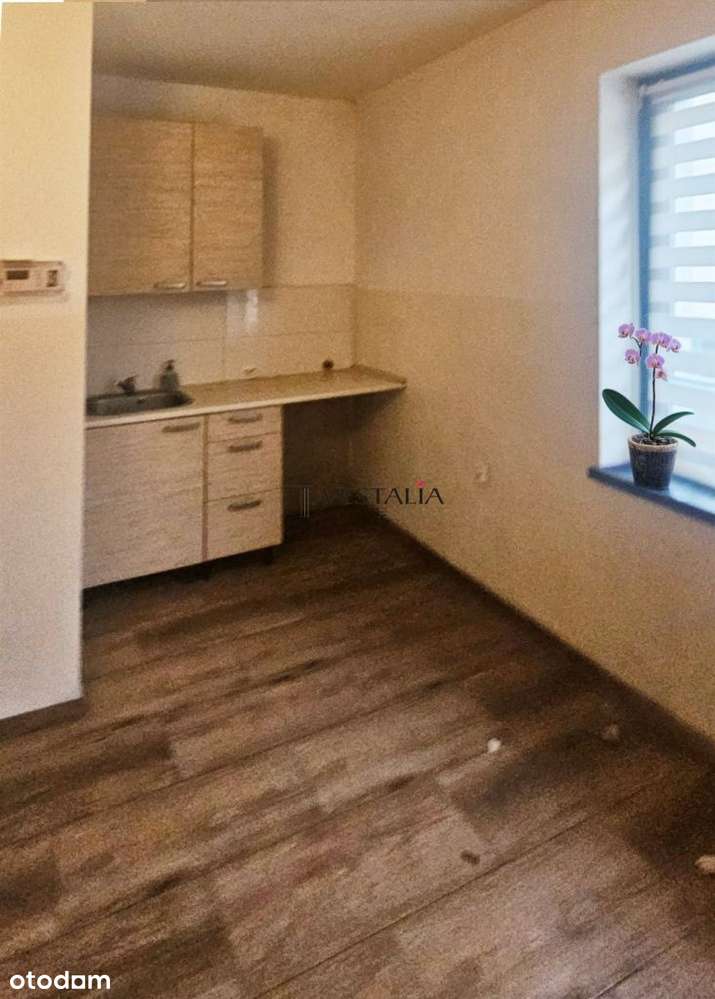 Budynek 10 × kawalerka 211 m² + 673 m² działki-13