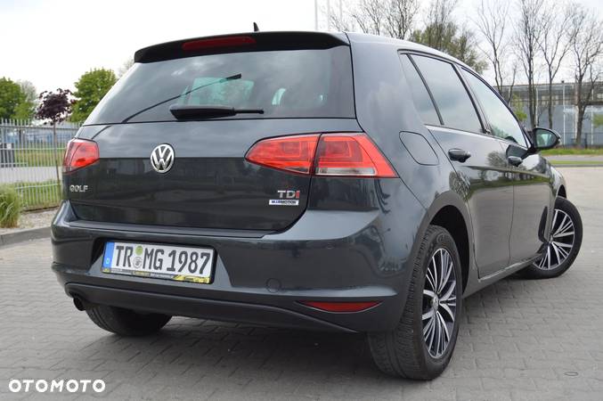 Volkswagen Golf 1.6 TDI 4Motion BlueMotion Technology Allstar - 14