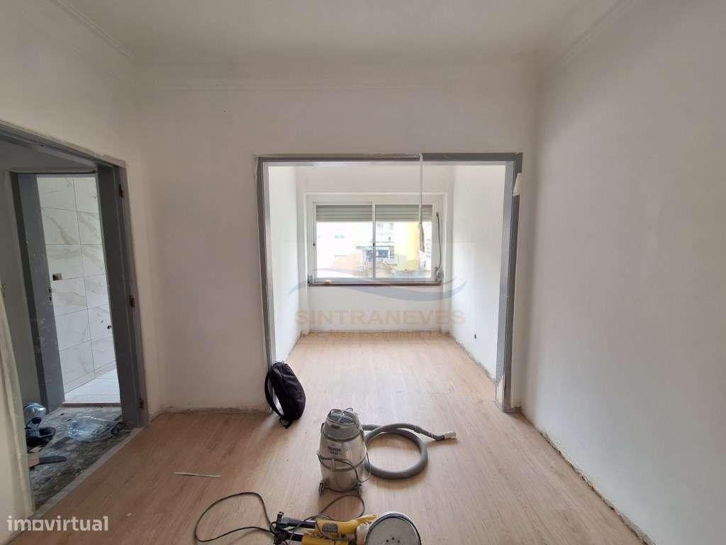 T2 Ampla varanda, Venda Nova Metro - Grande imagem: 3/11