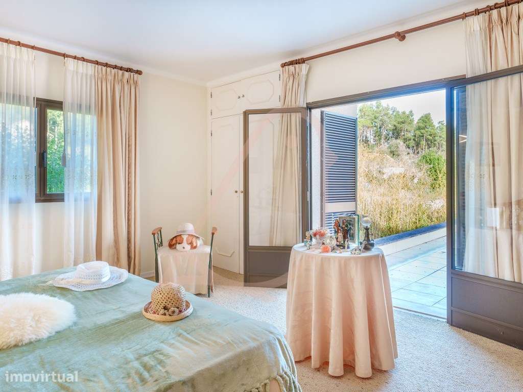 Refúgio Perfeito no Campo com Vista de Sonho e Piscina!-29