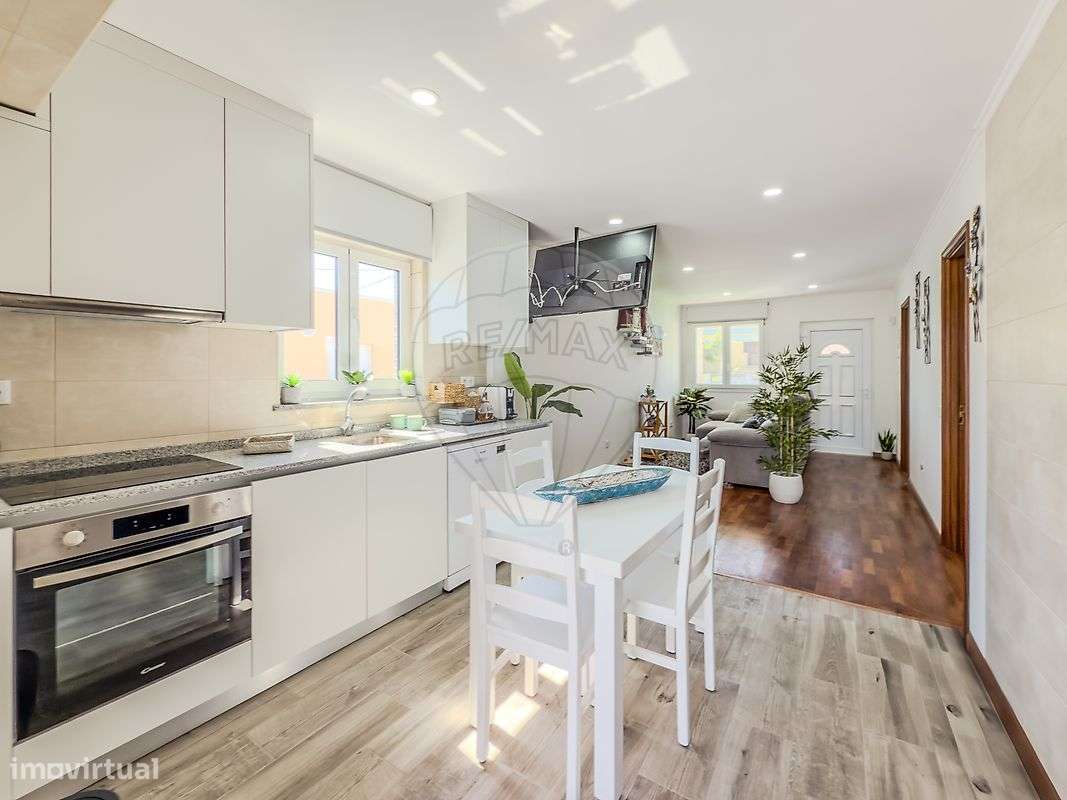 Moradia T3 para venda - Grande imagem: 2/26