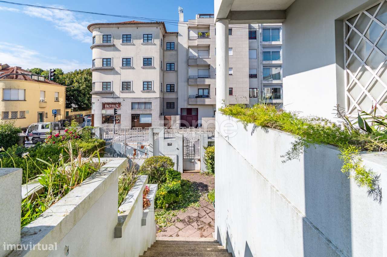 Moradia Clássica nas Antas - Grande imagem: 5/56