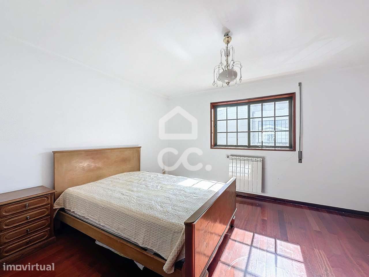 Moradia V3, a escassos minutos do centro da cidade, com espaço exterio - Grande imagem: 4/27