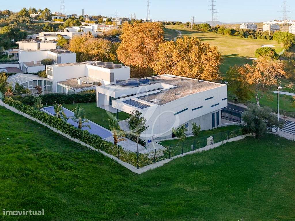 Moradia T4 +1 c/ Piscina | Quinta dos Alcoutins-48