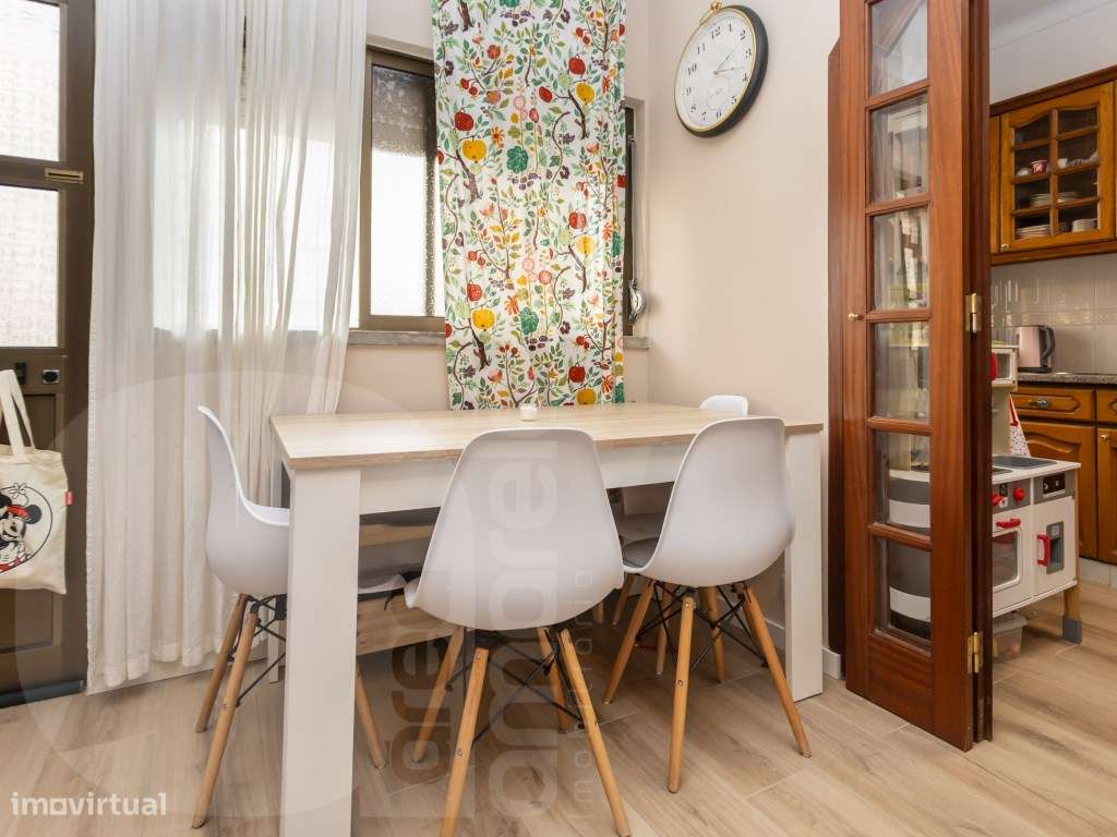 T2 Remodelado em Corroios | Vista Desafogada | A 2 Min da Estação F... - Grande imagem: 5/16