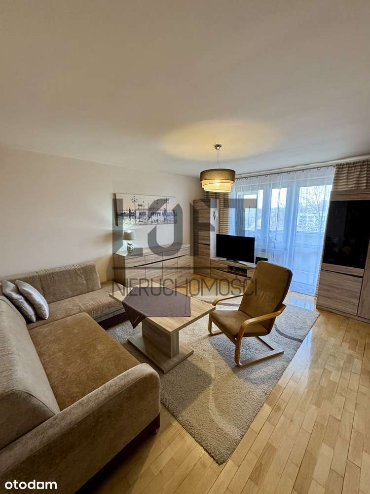 4 pokojowe mieszkanie z oddzielną kuchnia Lsm-1