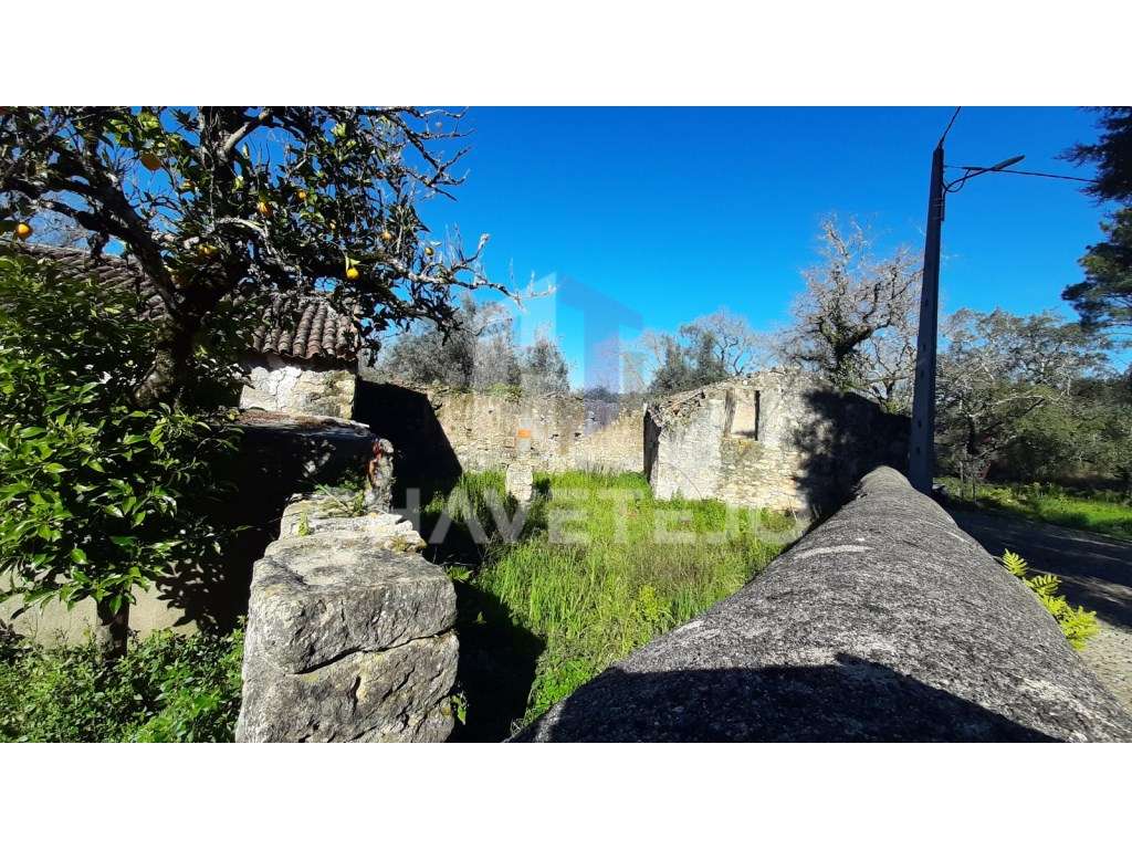 Casas antigas em pedra, com projeto aprovado, a 20 minutos do Rio Z...-16