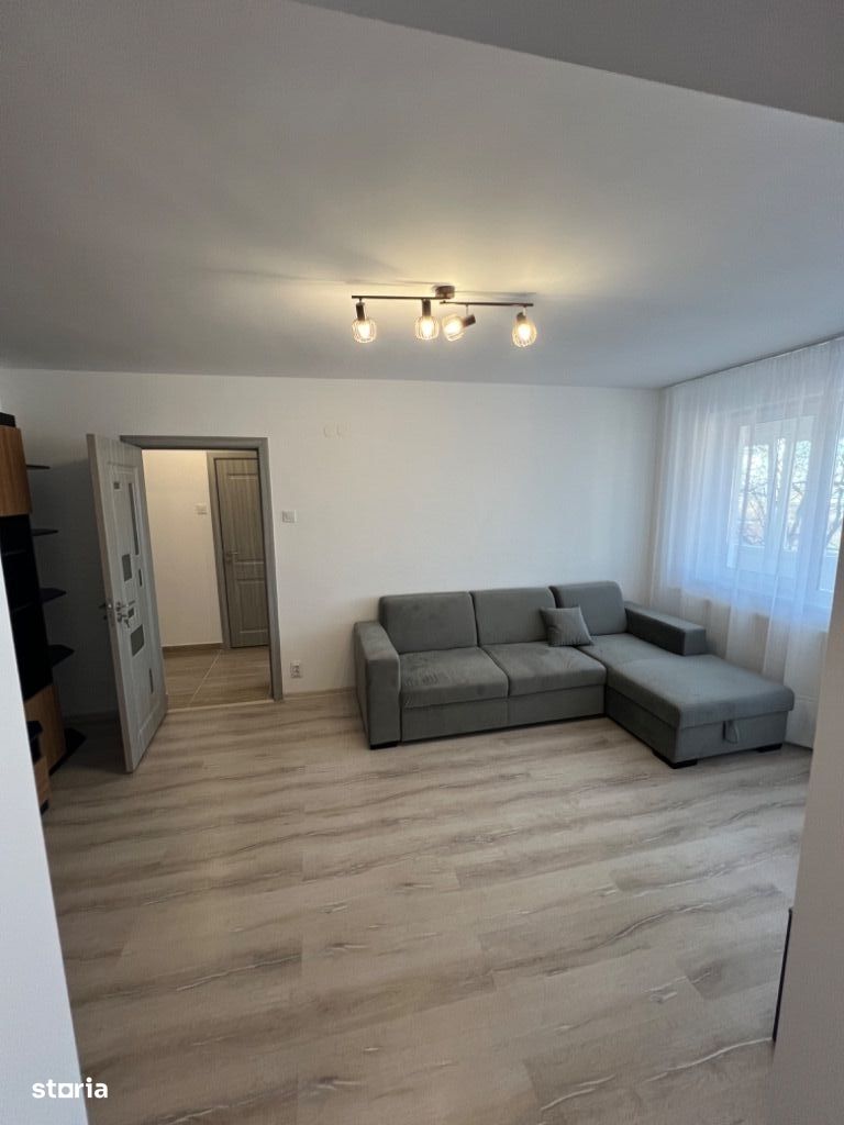 Apartament două camere deosebit/ prima închiriere/luminos.