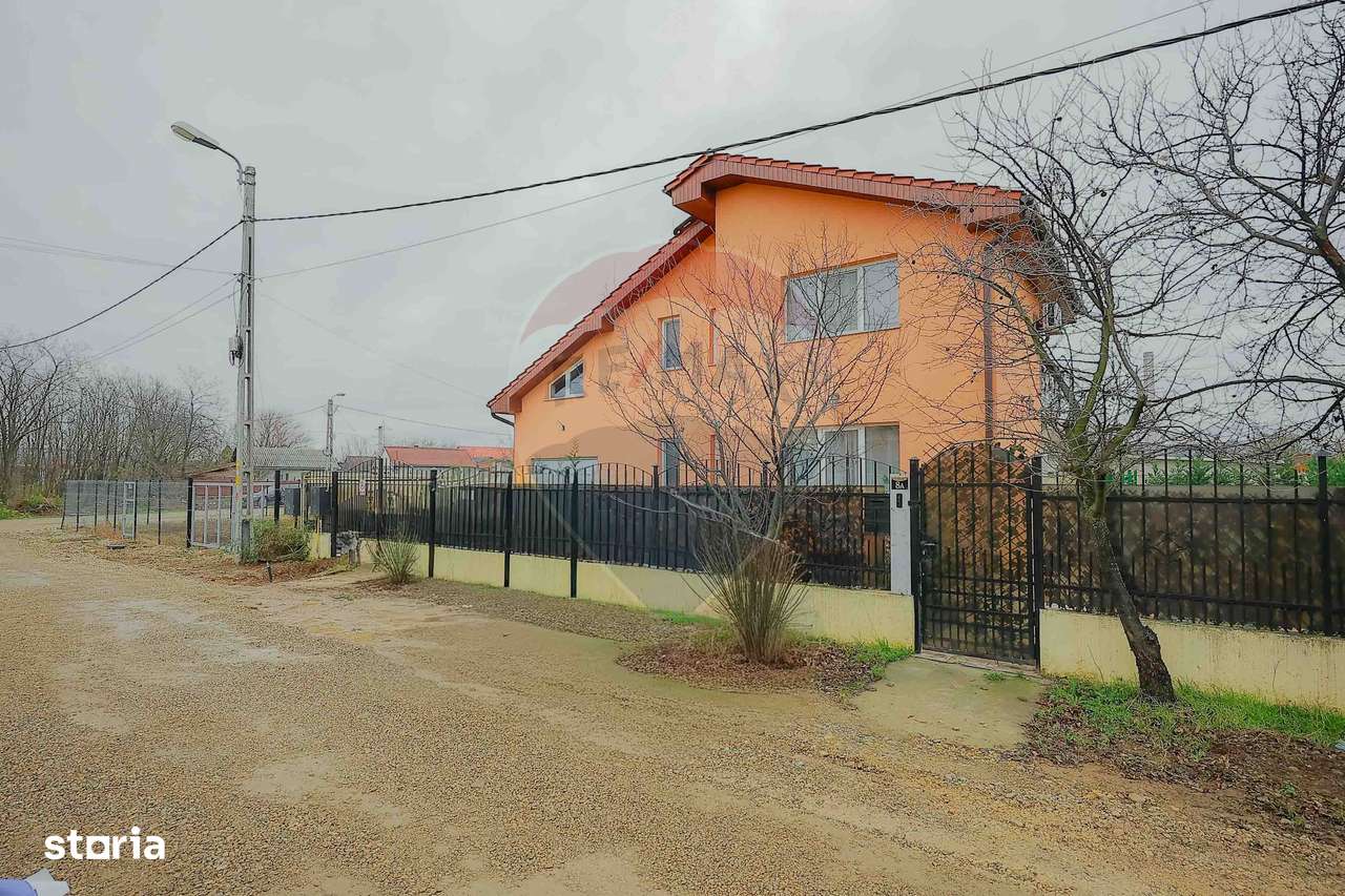 Casă familie mare Episcopia, 6 camere, garaj, curte 500 mp, de vânzare-0