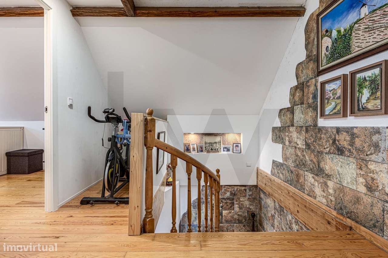 Moradia Acolhedora e Remodelada no Samouco, Alcochete, Setúbal-6