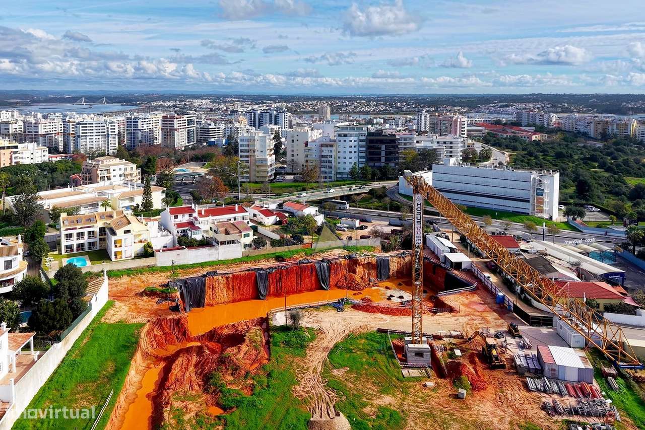 APARTAMENTO T2 COM 137,60m2 COM BOX E TERRAÇO PRIVATIVO NO HORUS RESID-30