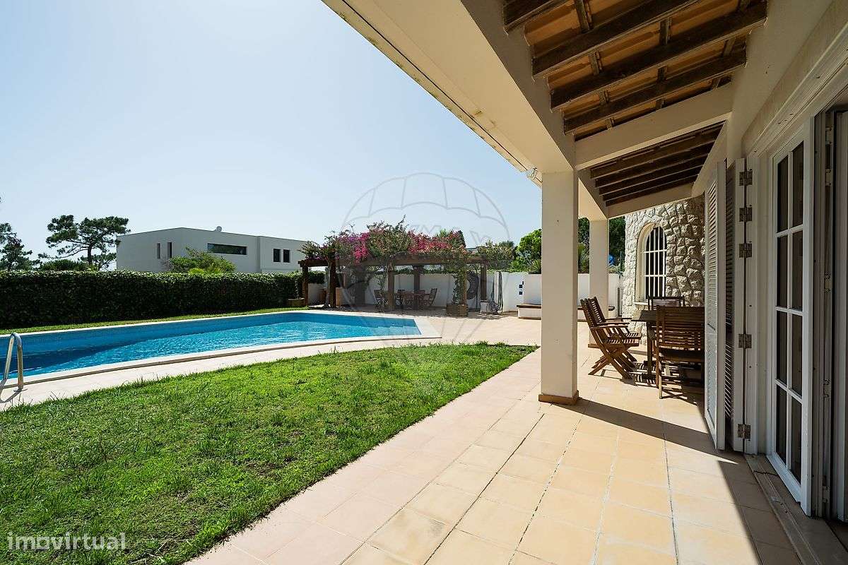 Moradia T6 para venda-5