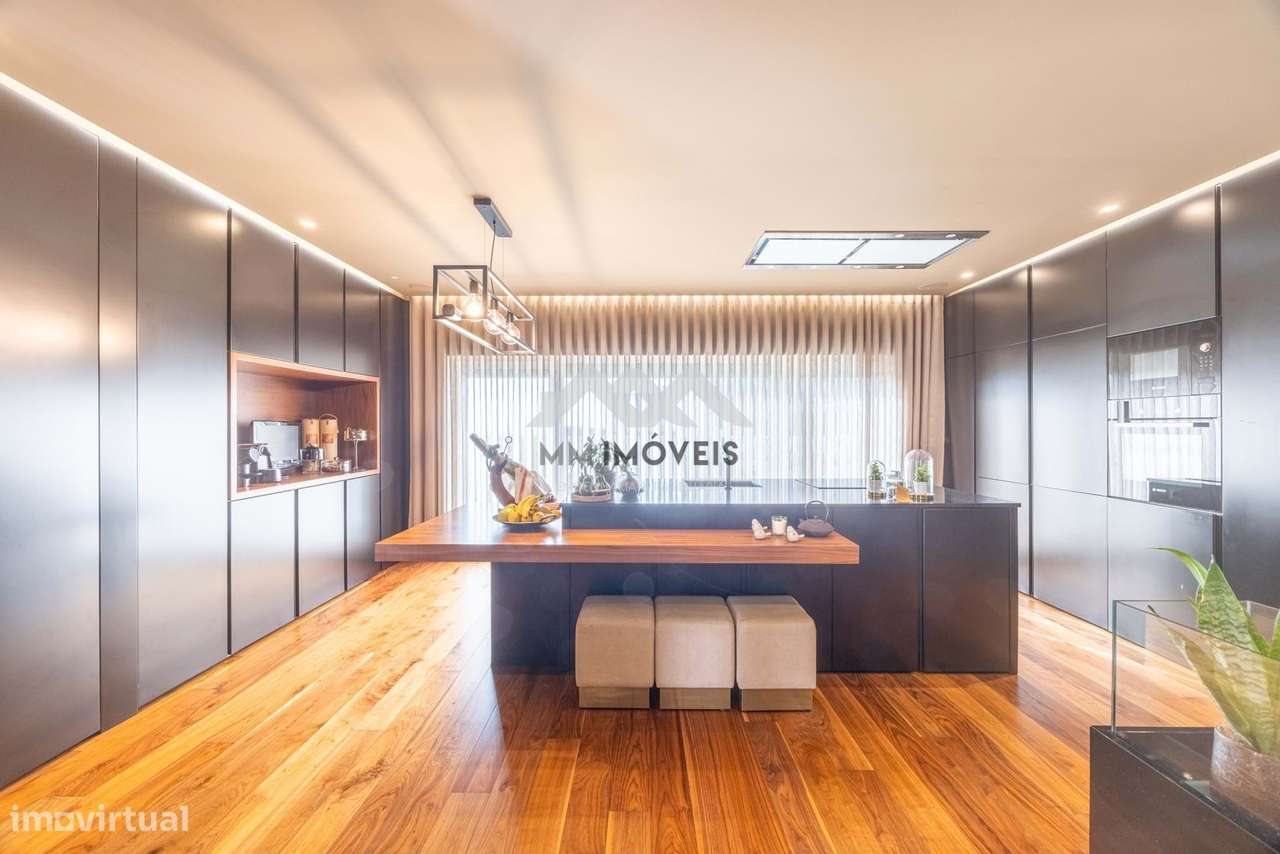 Moradia T3+1 | Lavra - Matosinhos | 2ª Linha de mar - Vista Desafogada-10