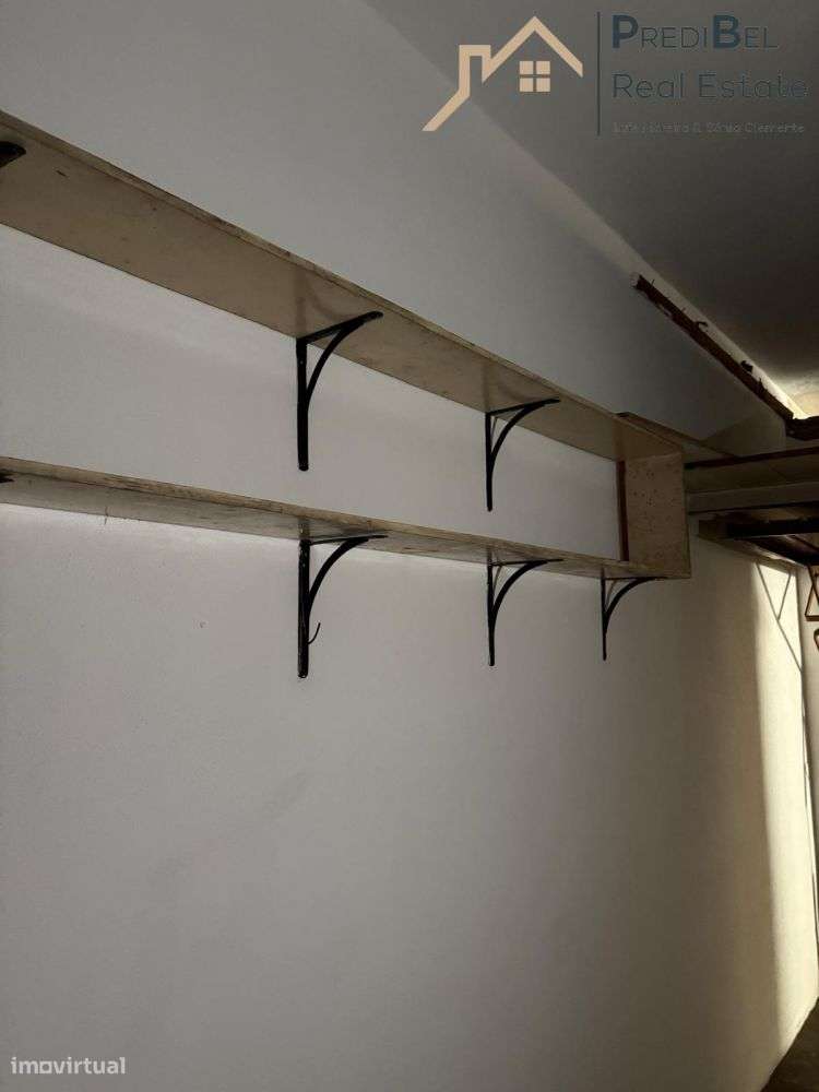 Garagem box Monte Abraão-6