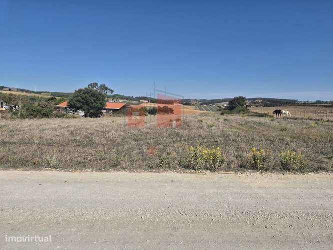 Terreno rústico em Lourinhã-2