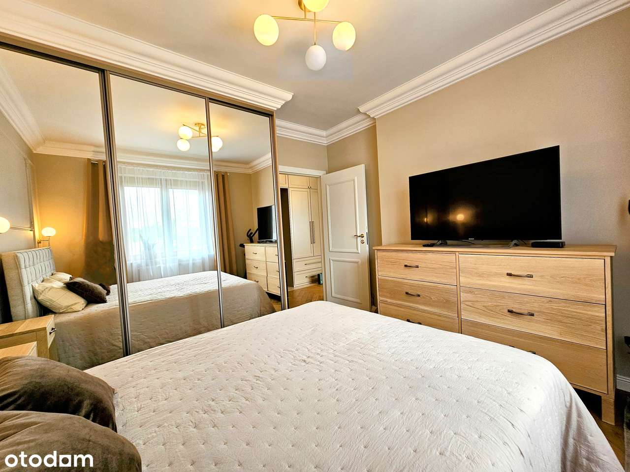 Ciche mieszkanie 47 m2- dwa pokoje. Wysoki standard wykończenia.-11