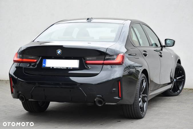 BMW Seria 3 320d xDrive mHEV M Sport - 3