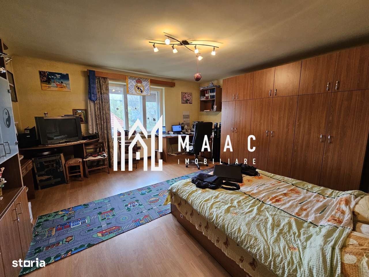 Casa 7 camere | Teren 1000 mp | 270 mp utili | Sub Arini - Imagine principală: 2/20