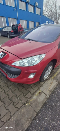 Peugeot 308 SW T7 1.6 VTI 2010r maska LKRD - 2